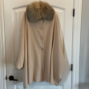 Made in Italy capelet